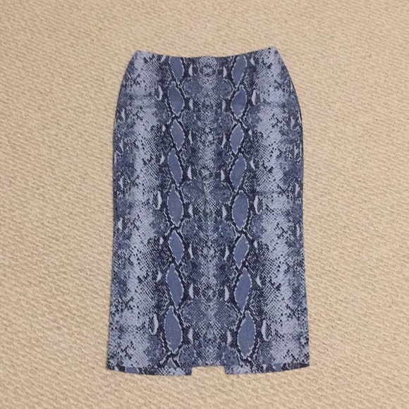 NWOT DVF Kara Cady Pencil Skirt - Blue Python - Picture 3 of 5